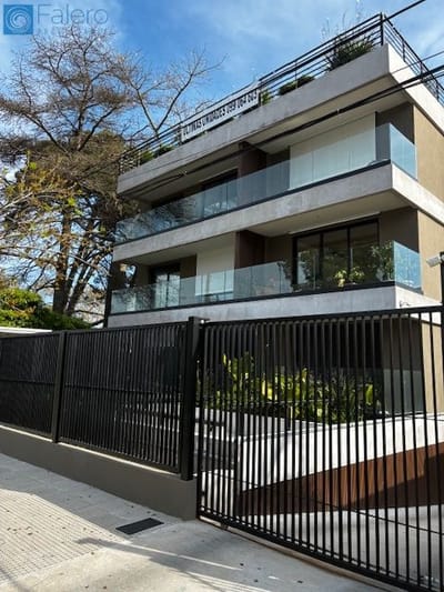 Apartamento en venta c/ cochera en Malvin