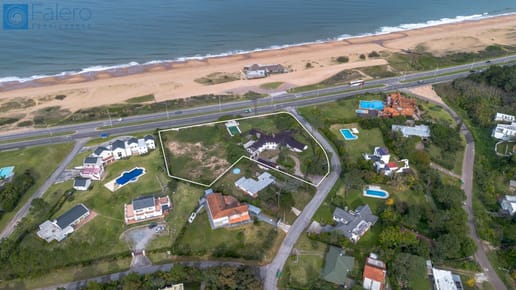 Terreno en venta de 3000m2 ubicado en Playa Mansa