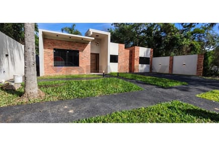 Casa - Venta - San Bernardino, Cordillera, Paraguay