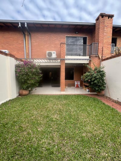En venta dúplex en Asunción barrio Santa María
