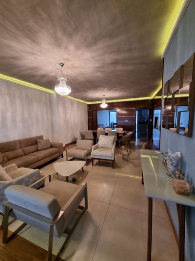 ALQUILO CASA PAREADA DE 320 M2 .TRES NIVELES / C 3 SUITES EN BO HERRERA 