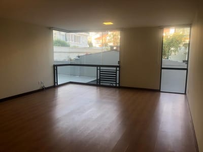 Departamento en Alquiler de 3 dormitorios en Achumani, sector asilo San Ramón