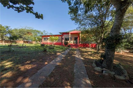 AMPLIA CASA DE 1652 M2 EN NUEVA COLOMBIA
