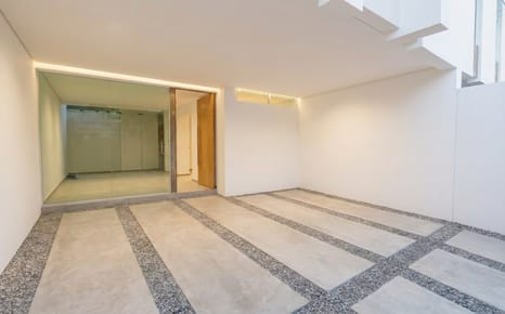 Venta de dulex a estrenar de 3 dormitorios en fernando de la mora zona norte