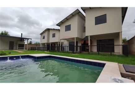 VENDO DUPLEX A ESTRENAR EN LUQUE-LOMA MERLO