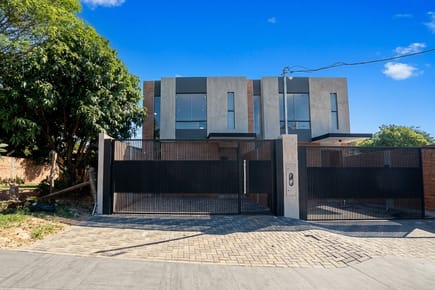 DUPLEX A ESTRENAR JARDIN DE ORO