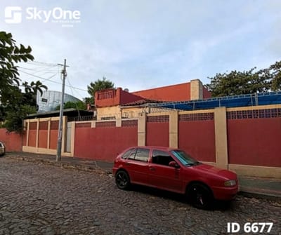  VENDO CASA EN BARRIO JARA, EN INMEJORABLE UBICACIÓN