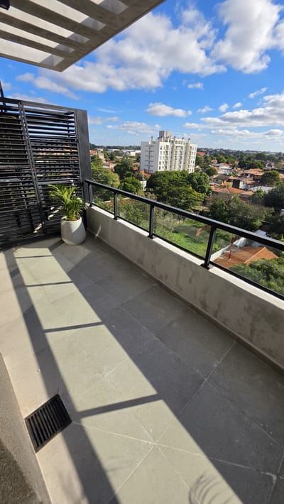 Alquilo departamento de 2 habitaciones en el exclusivo barrio los laureles 