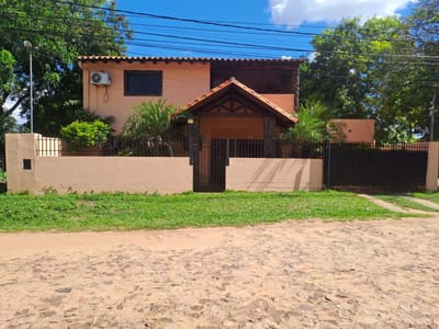 Alquilo Amplia Y Confortable Vivienda En Mra     J.a.