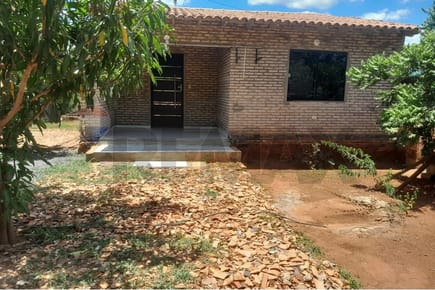 CASA EN VENTA - J A Saldivar