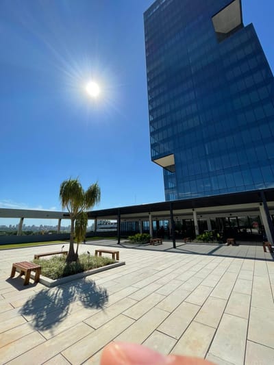 Avda. Artigas, Barrio Jara, En Alquiler Salón Comercial De 500 M2 