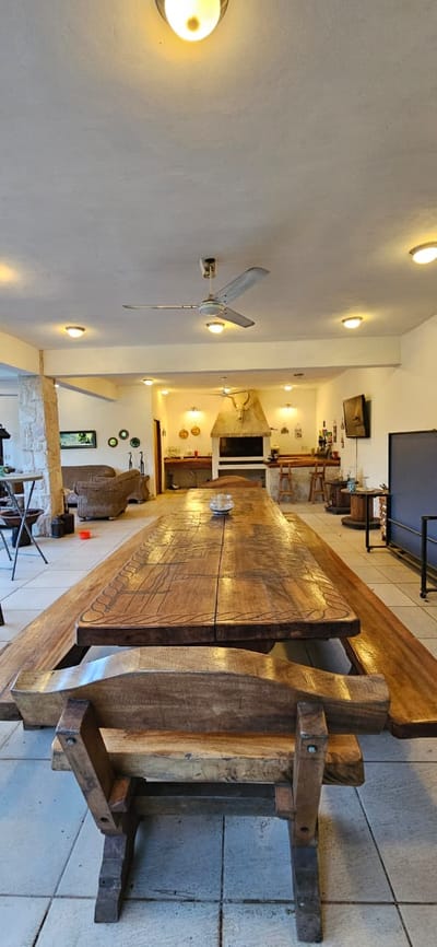 Residencia A Pasos Del Club Náutico San Bernardino 1.619m2