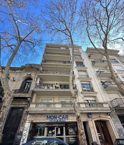 Venta apartamento de estilo. 4 dormitorios. Garage. Centro