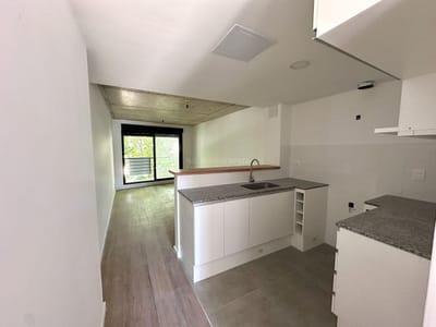 A ESTRENAR!!!! VIS Apartamento 1 dormitorio, balcón y garage!
