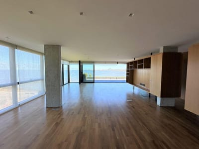 Venta penthouse duplex, vista al mar. Punta Gorda