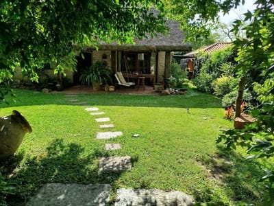 Venta casa Parque Miramar 3 dormitorios 2 baños, parrillero, disfrutable jardín con parrillero