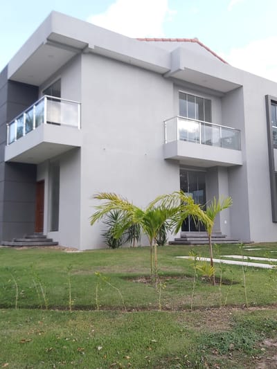 Casa en venta a estrenar Urubo Cond. Mirage
