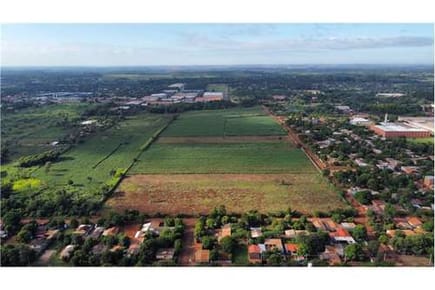 VENDO AMPLIO TERRENO EN CIUDAD DEL ESTE