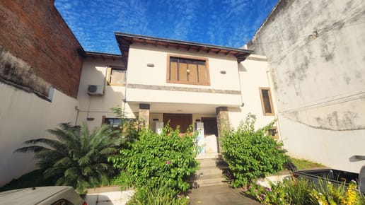 ALQUILER – CASA PARA OFICINA EN LOS LAURELES