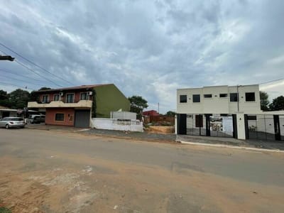 EN VENTA AMPLIO TERRENO EN LUQUE CUARTO BARRIO 