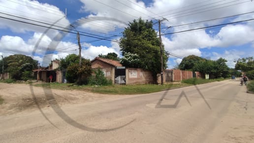 CASA EN VENTA ZONA LOS CHACOS