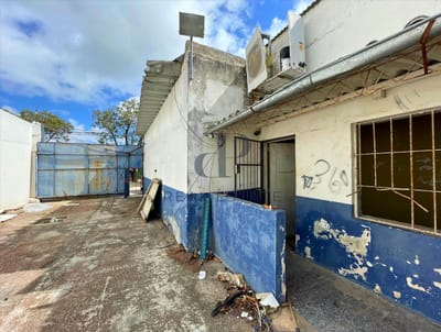 Terreno en venta cerca del Antel Arena