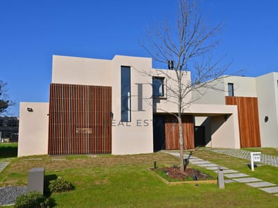 Casa de 4 dormitorios en venta Huertas de los Horneros a estrenar