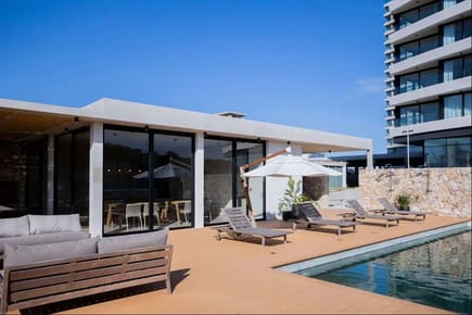 Apartamento a estrenar de 1 dormitorio con garaje en piso 14 con una de las mejores vistas al mar y ciudad
