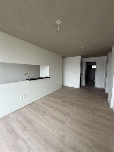 Apartamento en venta de 2 dormitorios con balcón en Aguada