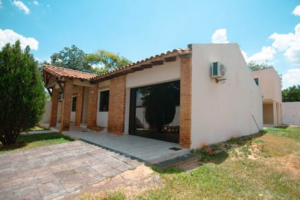 Vendo - Residencia en San Lorenzo