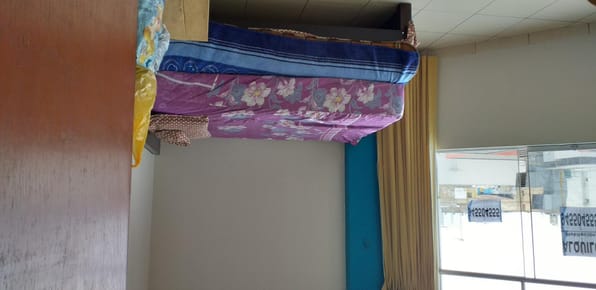 ALQUILO HABITACION EN LINCE 