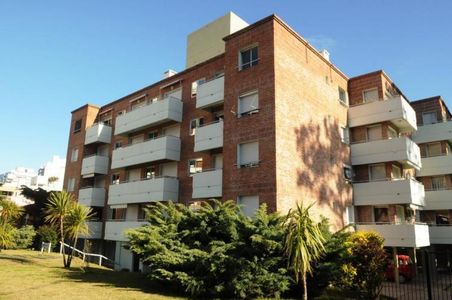 Edificio Mburucuya -  Muy Tranquilo Pero Cerca De Todo !