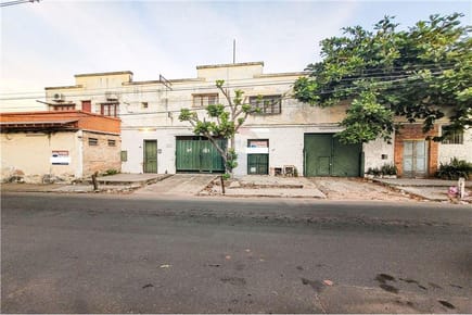 VENDO AMPLIO TERRENO EN LAS MERCEDES - ASUNCIÓN