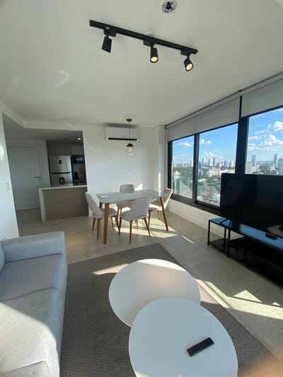 DEPARTAMENTO PREMIUM EN ALQUILER – MBURUCUYÁ
