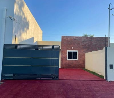 Casa Dúplex en Venta - Limpio