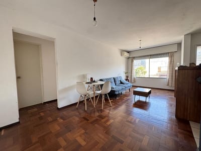 Venta 1 dormitorio con garaje Buceo.