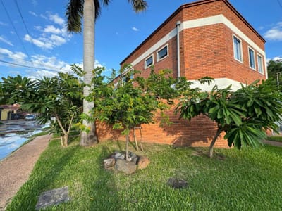 Vendo duplex en Asunción 