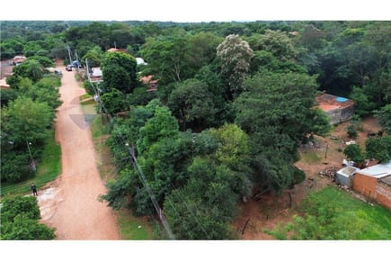 AMPLIO TERRENO DE 1.629 m²