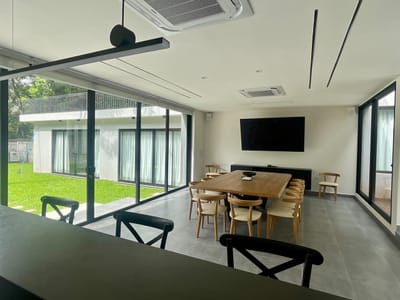 EXCLUSIVA RESIDENCIA EN VENTA