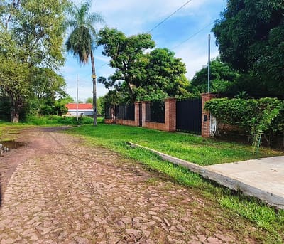TERRENO EN VENTA EXCELENTE UBICACION CERCA DE TODO RUTA 2 CAPIATA