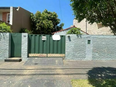 Terreno Sobre Calle Andrade, En Zona Residencial  320m2
