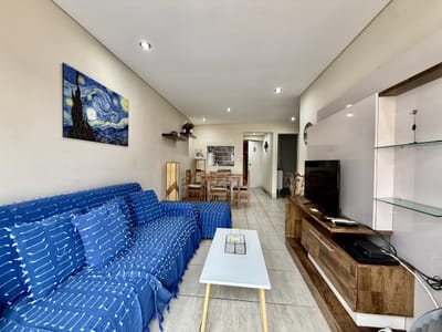 Apartamento a la venta en la Peninsulta - Punta del Este. ! dormitorio y medio. Garaje