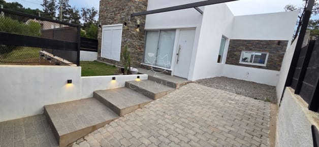 Casa 2 dormitorios 2 baños venta