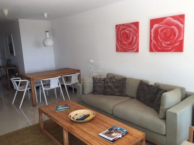 Espectacular departamento de amplios ambientes y parrillero propio!!