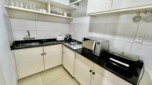 Oportunidad Reciclada - 1 Dormitorio en Edificio Kennedy