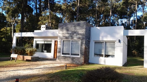 Casa en Solanas Village, dentro del Complejo Solanas P. del Este