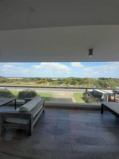 Apartamento de 3 dormitorios en Silente , Punta del este , Playa Brava, Vista al mar