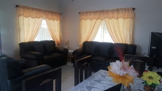 Propiedad casa con 6 meses de uso