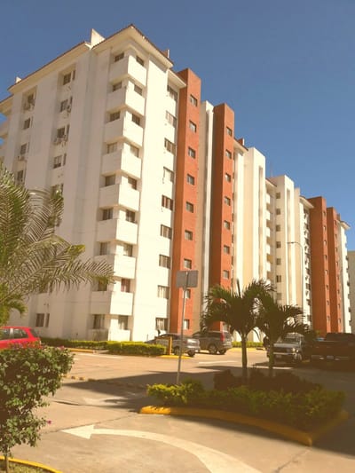 Dpto de 3 dorm. sobre Doble via a La Guardia