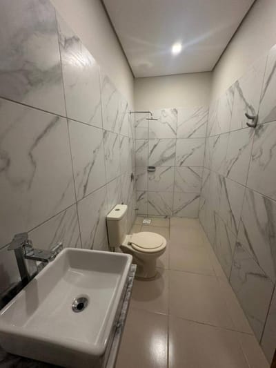 VENDO CASAS DE ESTILO MINIMALISTA - EN LA CIUDAD DE MARIANO ROQUE ALONSO